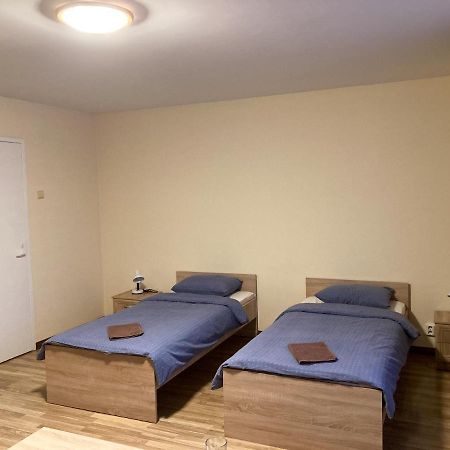 Motelis Astarte Koknese Luaran gambar